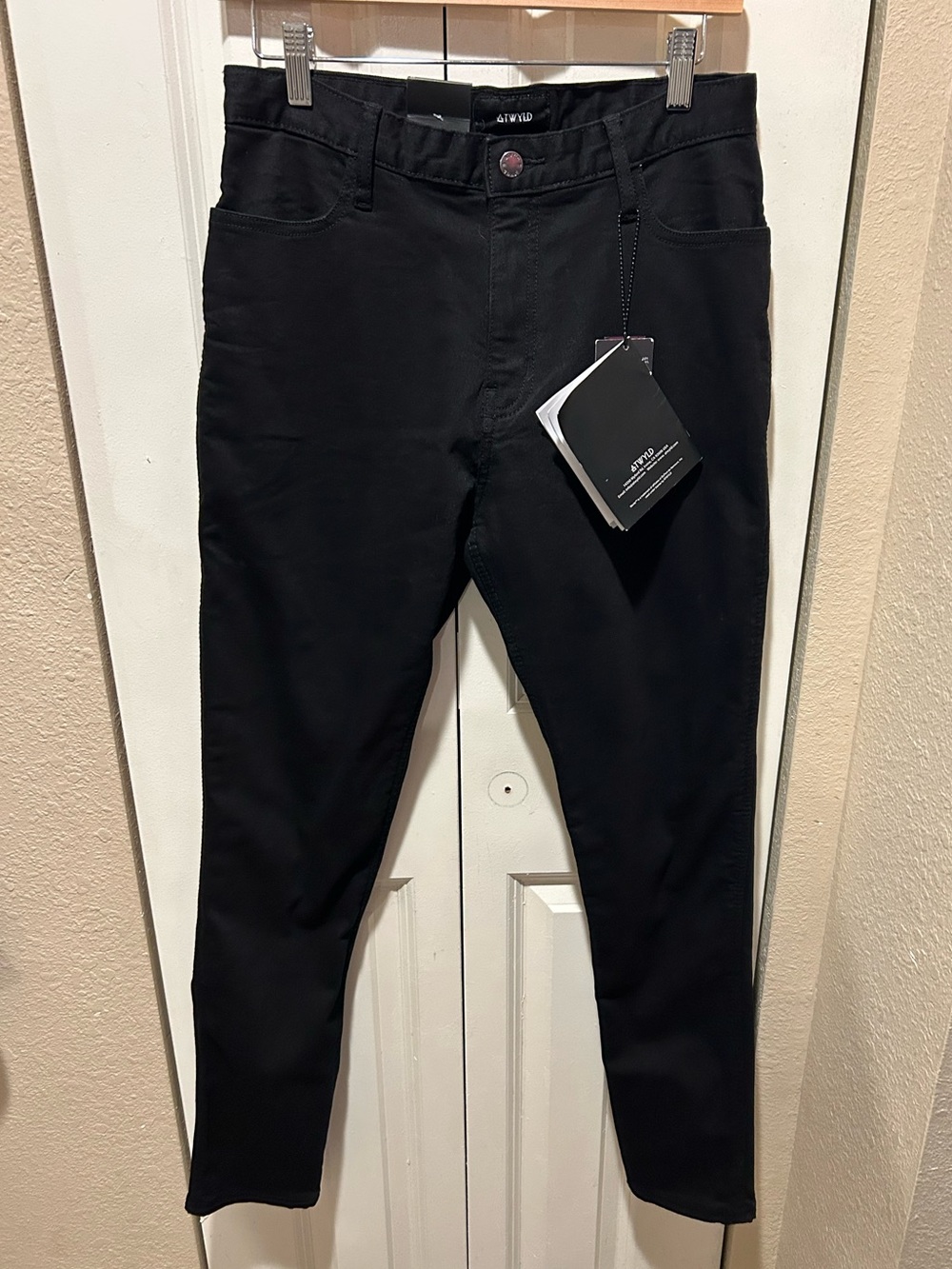 NWT ATWYLD  The Ravens Women’s Motorcycle Riding Jeans Kevlar Lining, size 30